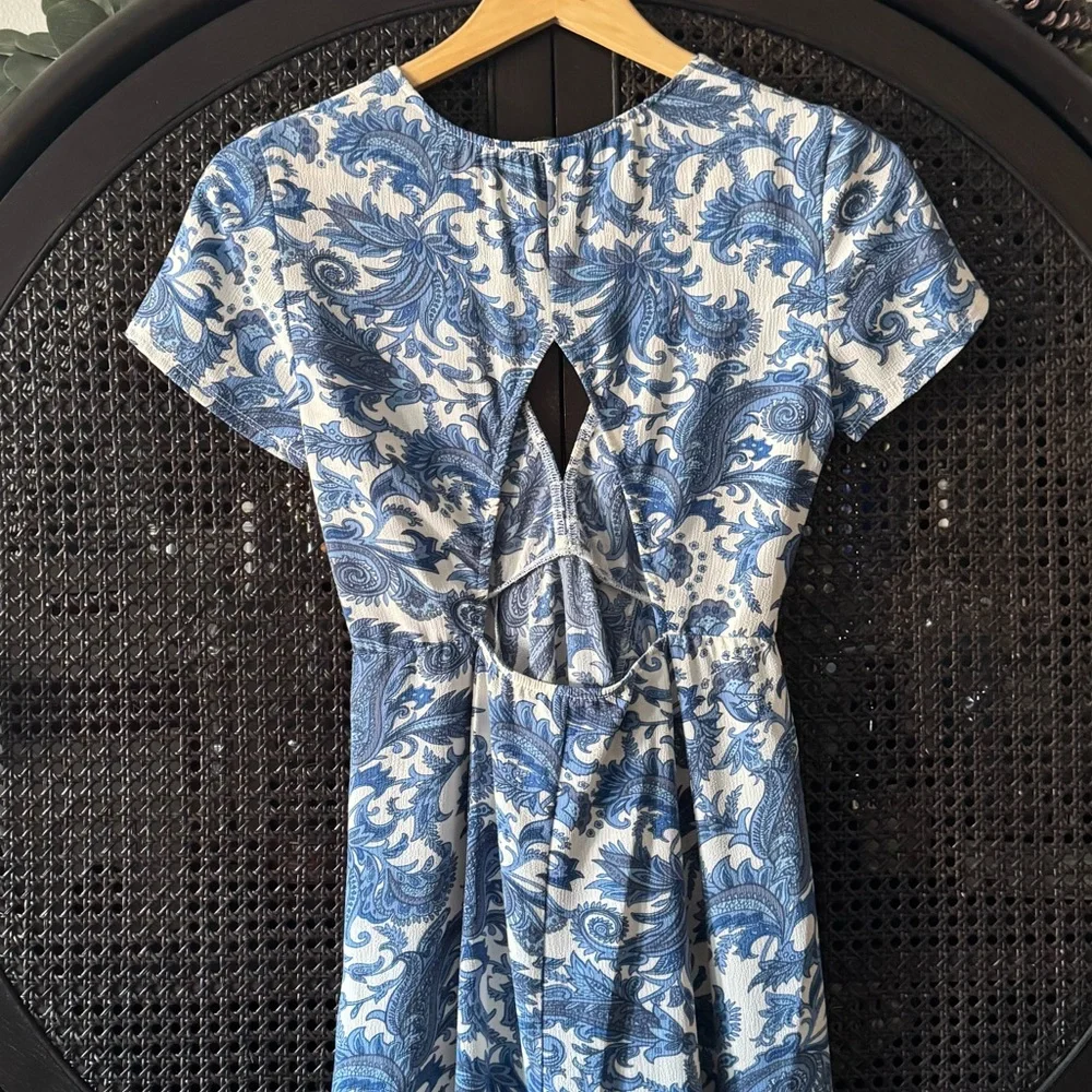 Show Me Your Mumu Antiqua Stretch Ibiza Blue White Floral Dress EUC - Picture 7 of 16